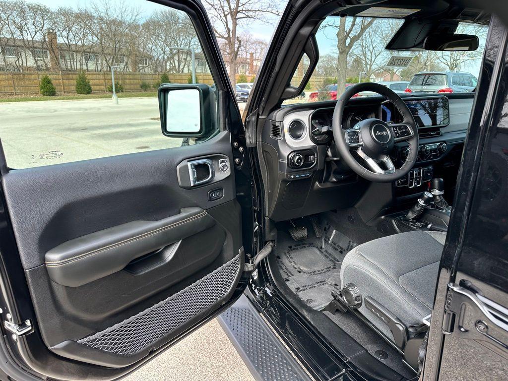 used 2025 Jeep Wrangler 4xe car, priced at $31,964