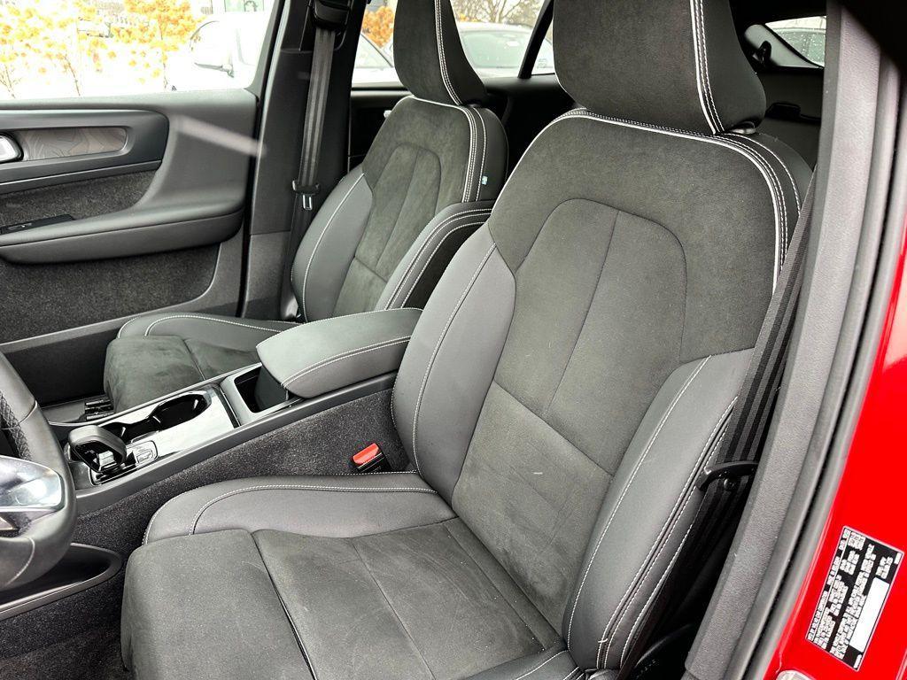 used 2023 Volvo C40 Recharge Pure Electric car, priced at $26,262