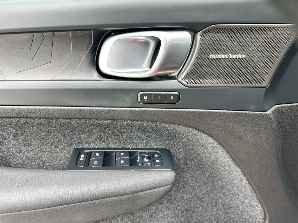 used 2023 Volvo C40 Recharge Pure Electric car, priced at $26,262