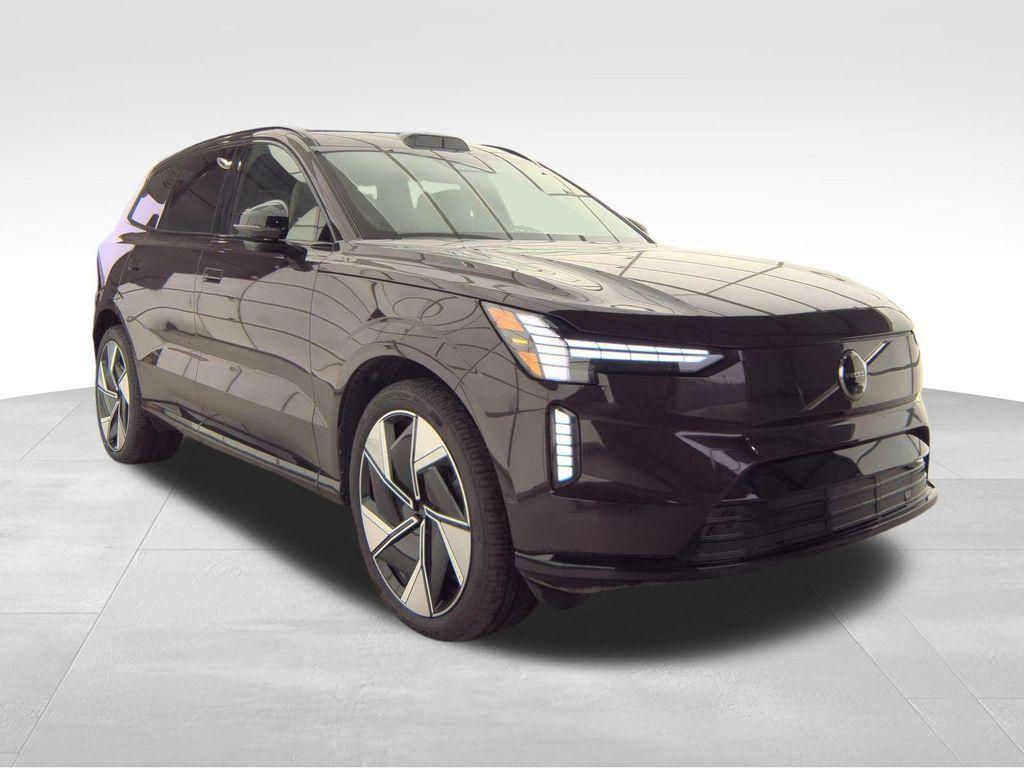 used 2025 Volvo EX90 car, priced at $55,398