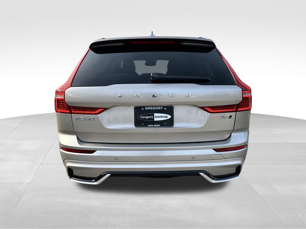 used 2025 Volvo XC60 car, priced at $30,864