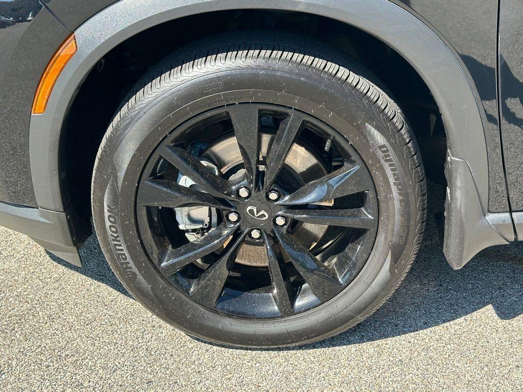 used 2025 INFINITI QX60 car, priced at $44,978