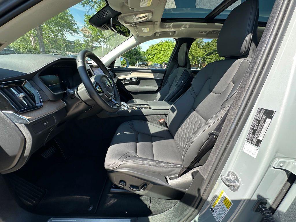 used 2025 Volvo XC90 car, priced at $51,298