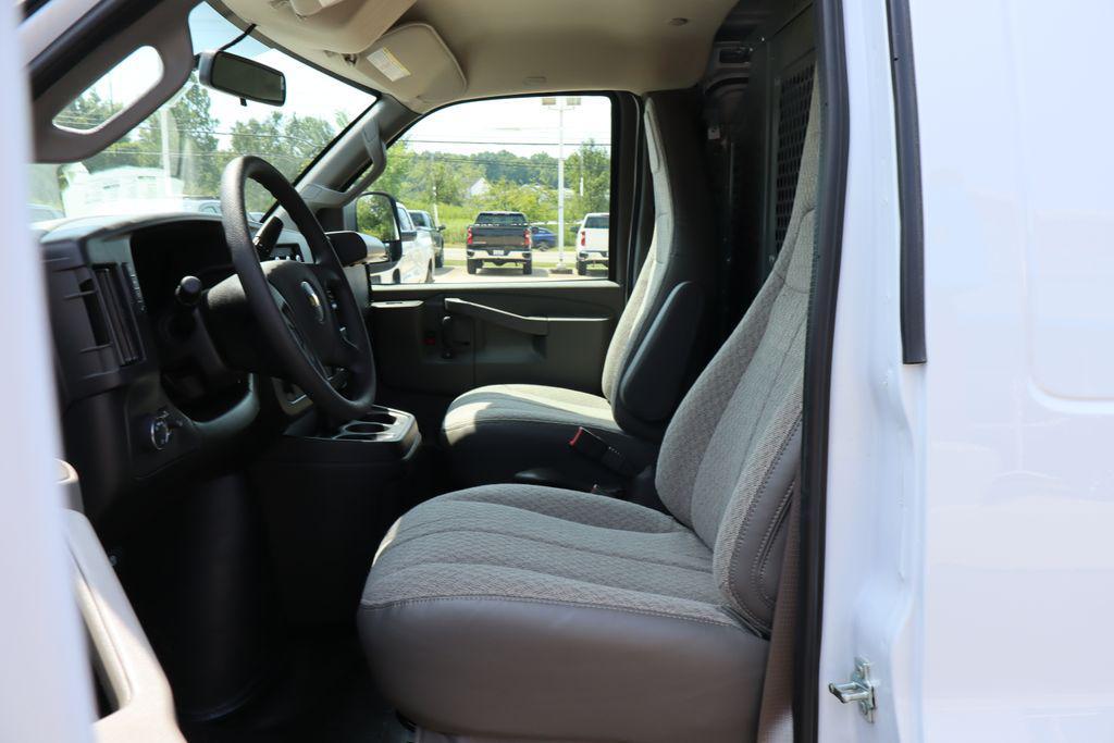 new 2025 Chevrolet Express 2500 car, priced at $49,411