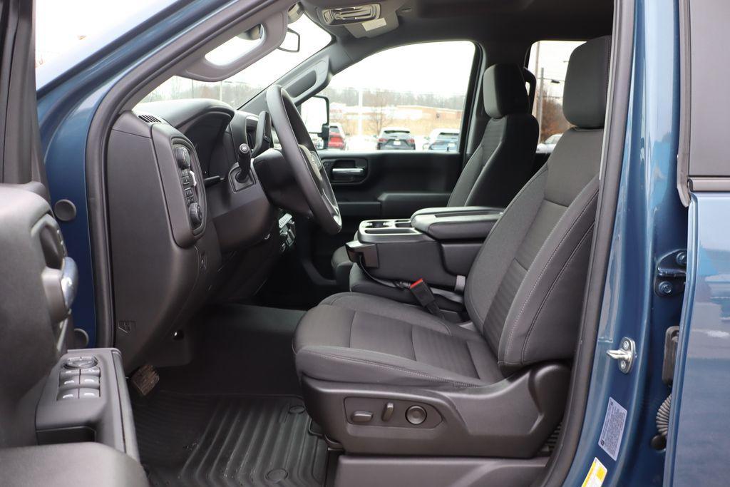 used 2024 Chevrolet Silverado 2500 car, priced at $55,000