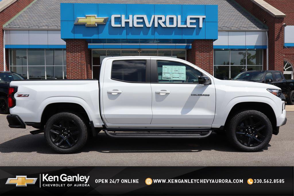 new 2025 Chevrolet Colorado car, priced at $47,250