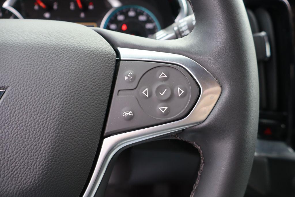 used 2023 Chevrolet Traverse car, priced at $32,000