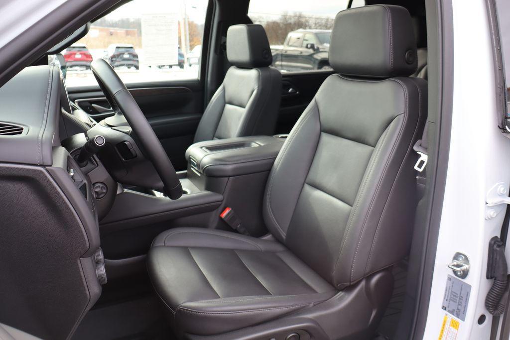 used 2023 Chevrolet Suburban car, priced at $54,000