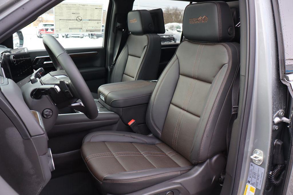 new 2026 Chevrolet Suburban car, priced at $98,675