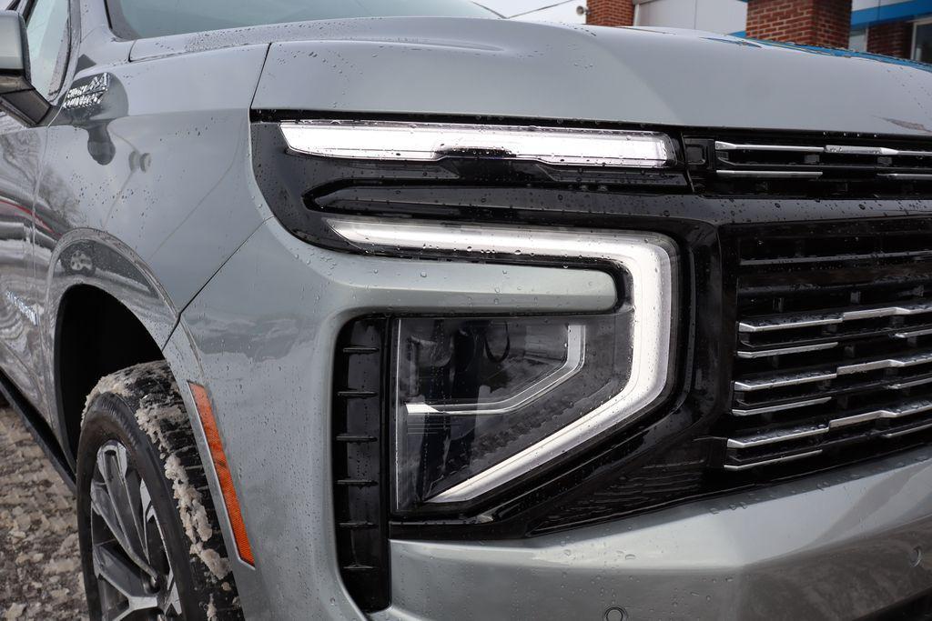 new 2026 Chevrolet Suburban car, priced at $98,675