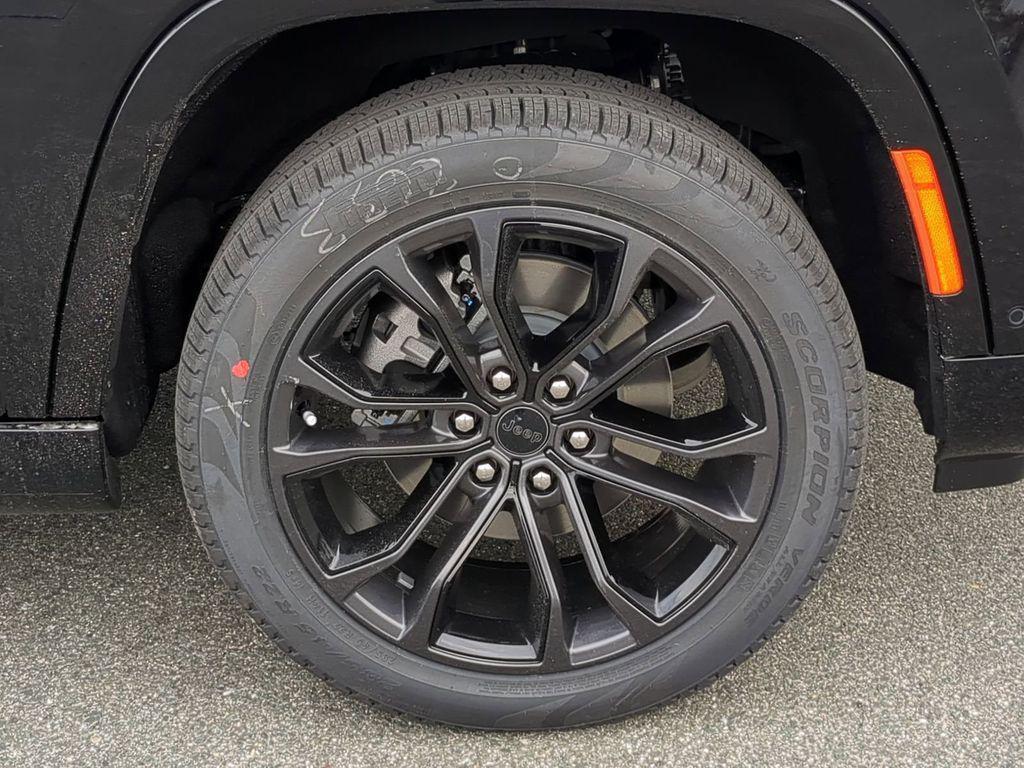 new 2026 Jeep Grand Wagoneer car, priced at $100,759