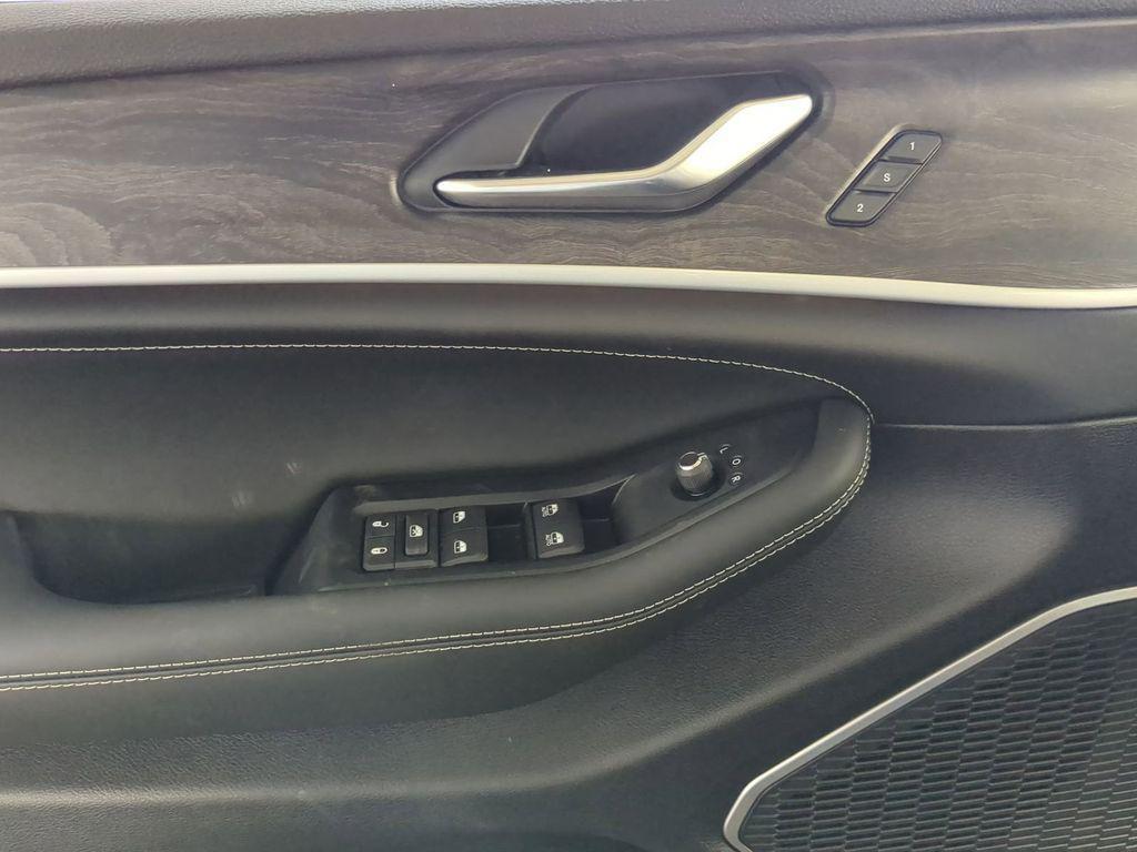 new 2026 Jeep Grand Cherokee car, priced at $51,025