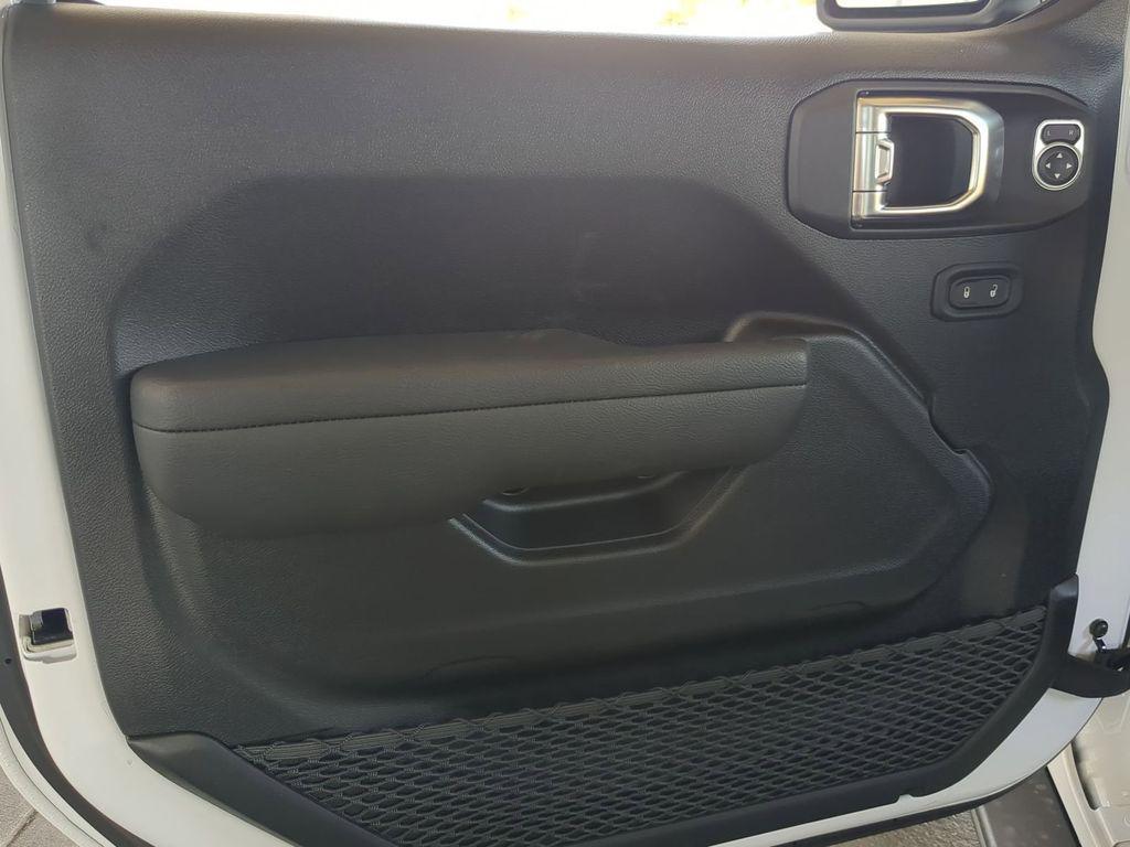 new 2026 Jeep Wrangler car, priced at $48,519