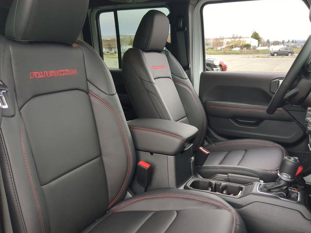 new 2026 Jeep Wrangler car, priced at $64,097