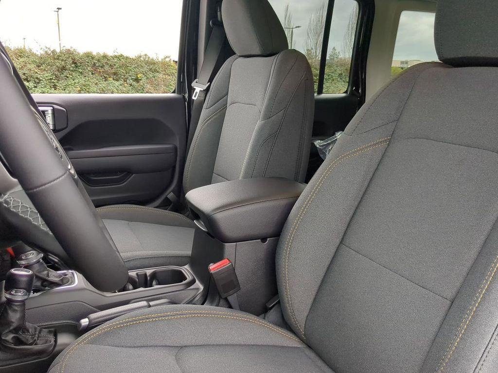 new 2026 Jeep Wrangler car, priced at $51,084