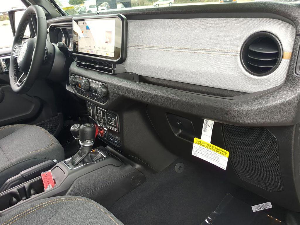 new 2026 Jeep Wrangler car, priced at $51,084