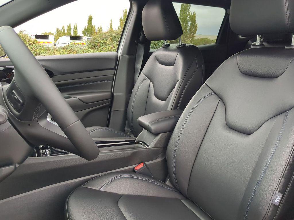 new 2026 Jeep Compass car, priced at $33,525