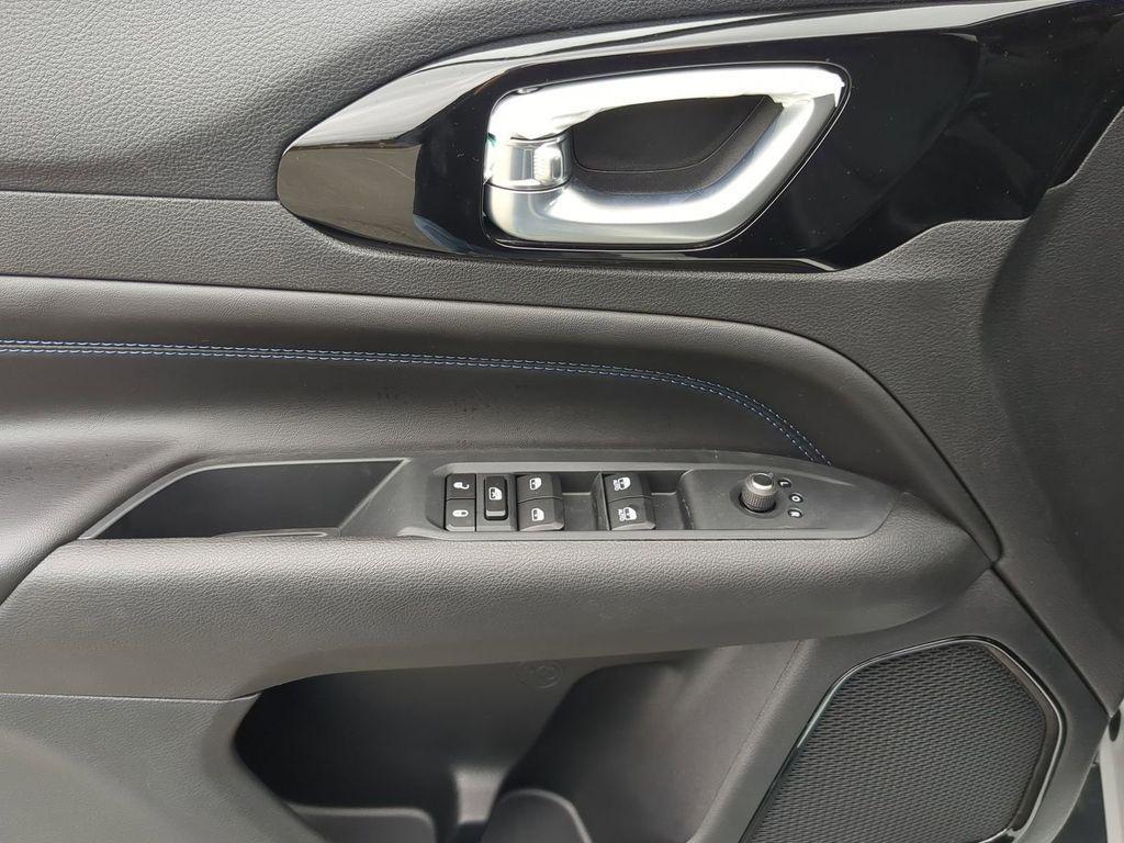 new 2026 Jeep Compass car, priced at $33,525