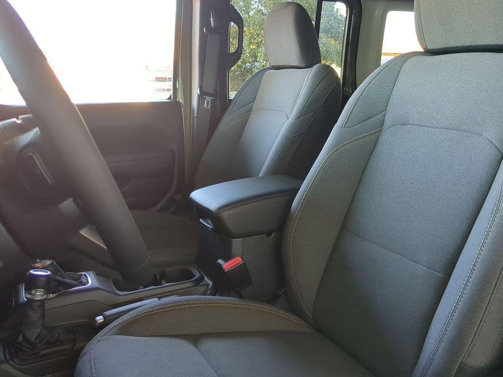 new 2026 Jeep Wrangler car, priced at $53,929