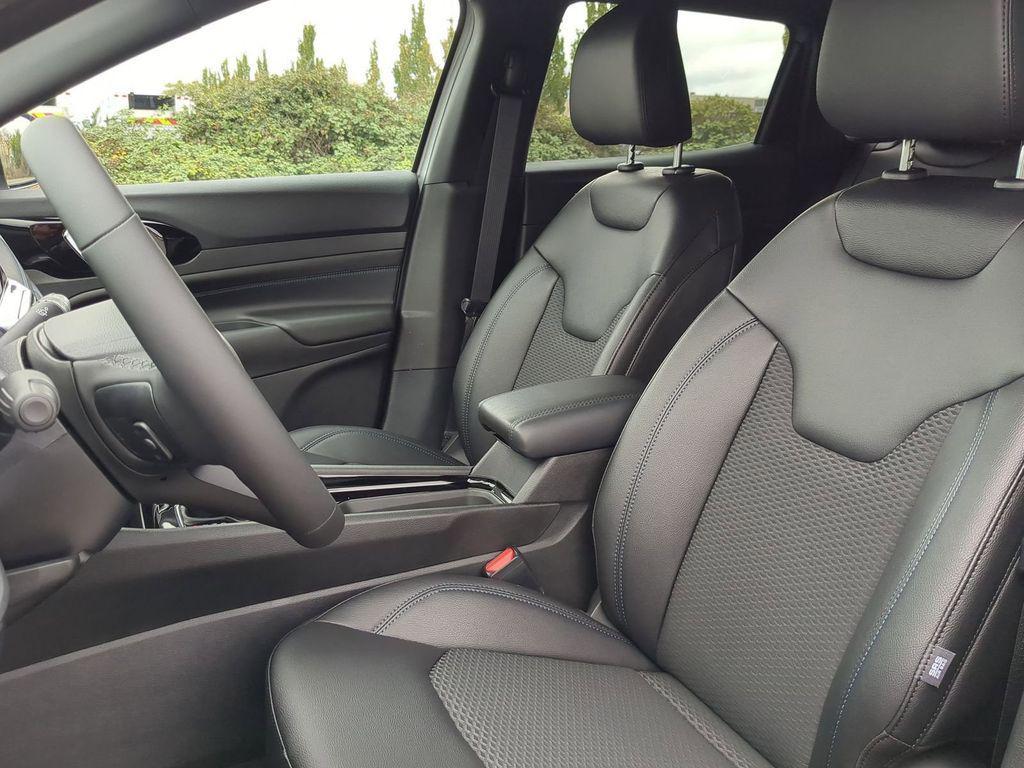 new 2026 Jeep Compass car, priced at $29,185