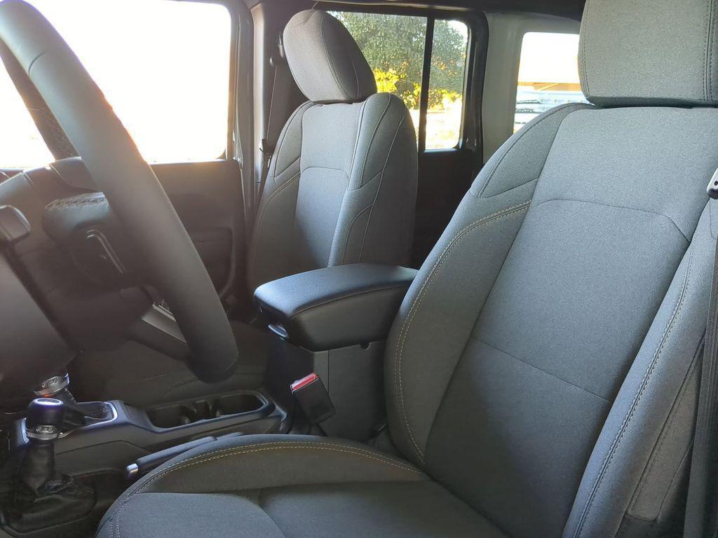 new 2026 Jeep Wrangler car, priced at $49,084