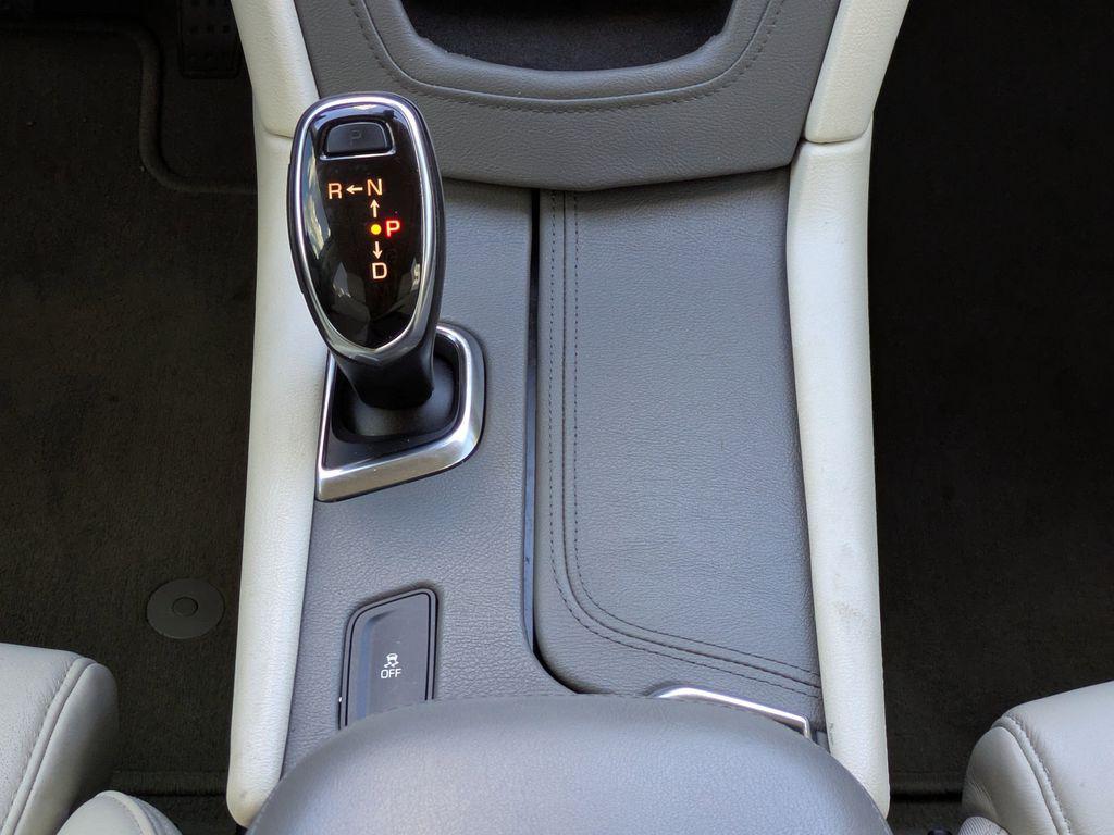 used 2017 Cadillac XT5 car, priced at $20,544