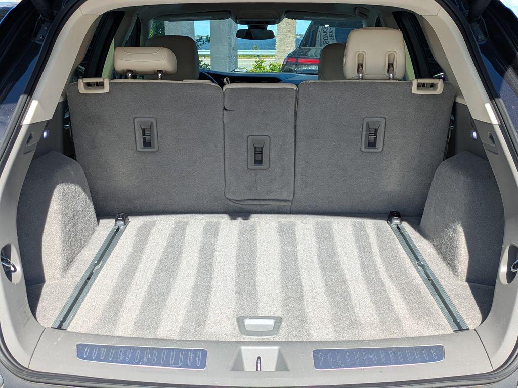 used 2017 Cadillac XT5 car, priced at $20,544