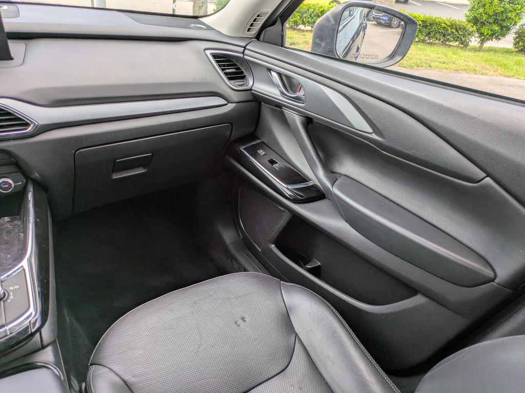 used 2022 Mazda CX-9 car, priced at $21,995