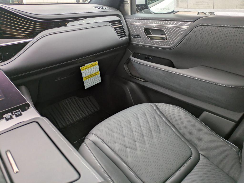 new 2026 INFINITI QX80 car, priced at $105,088