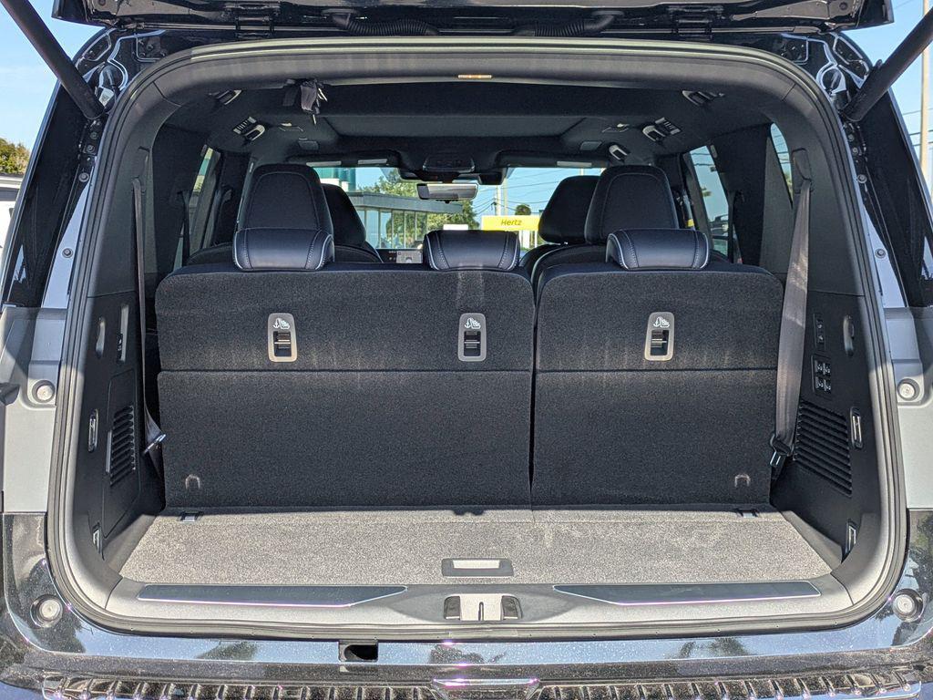 new 2026 INFINITI QX80 car, priced at $95,096