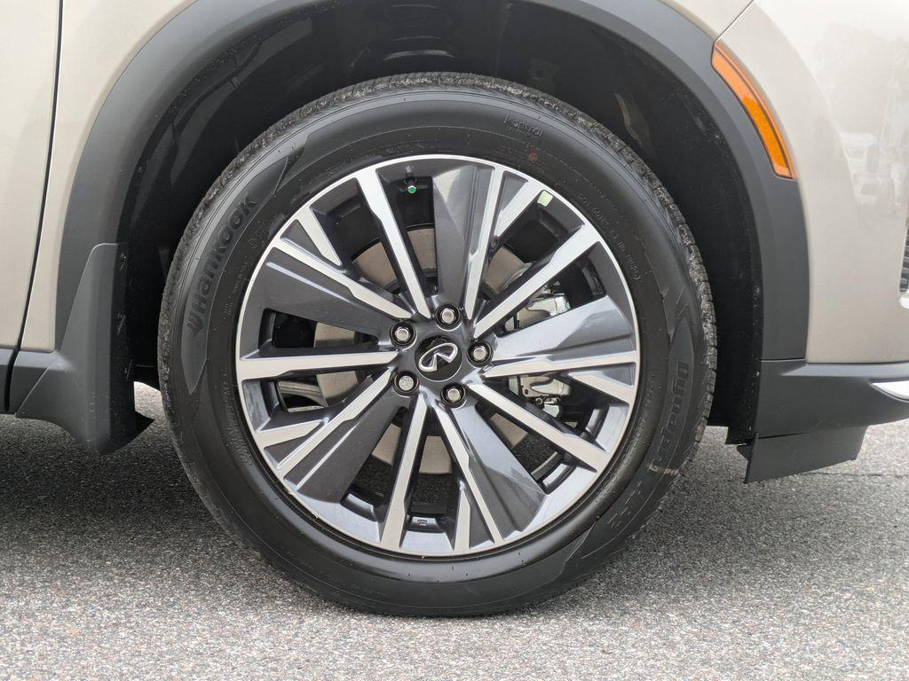 new 2026 INFINITI QX60 car, priced at $54,226