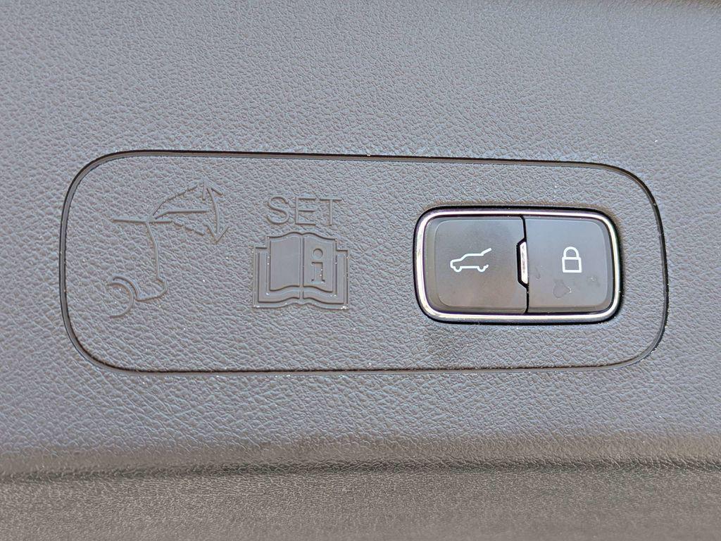 used 2023 Lincoln Aviator car, priced at $46,995