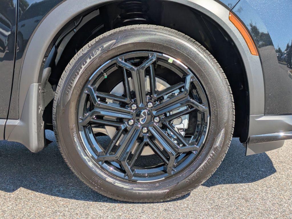 new 2026 INFINITI QX60 car, priced at $58,523