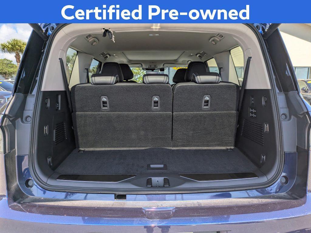 used 2025 INFINITI QX80 car, priced at $76,877