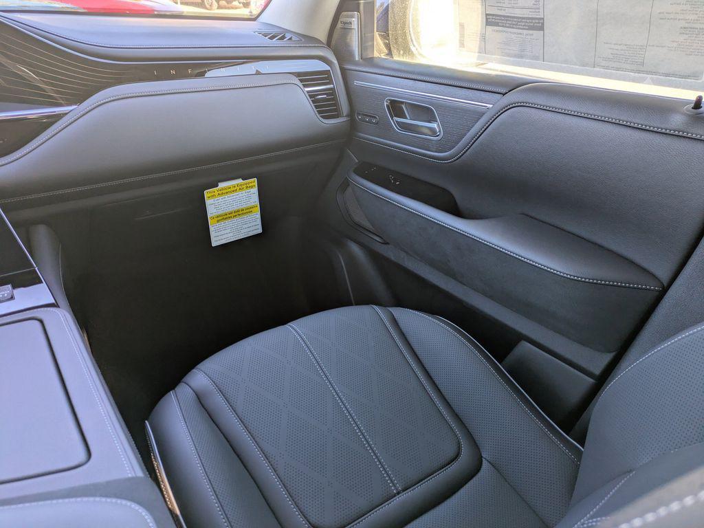 new 2025 INFINITI QX80 car, priced at $87,244