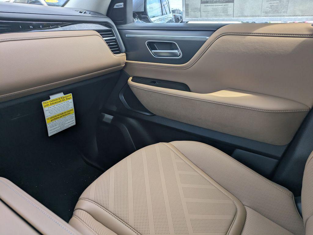 new 2026 INFINITI QX80 car, priced at $78,395
