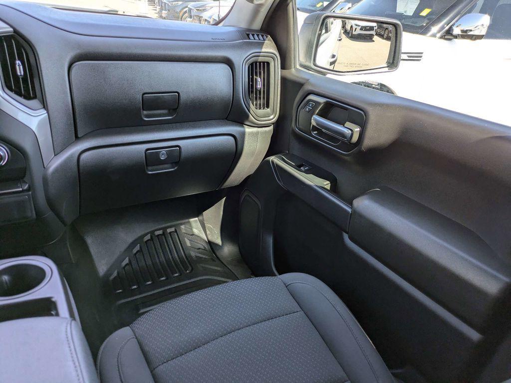 used 2024 Chevrolet Silverado 1500 car, priced at $38,995