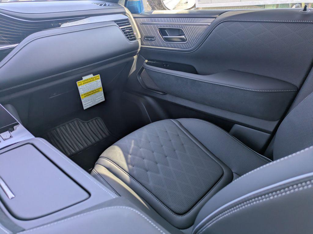 new 2026 INFINITI QX80 car, priced at $104,965