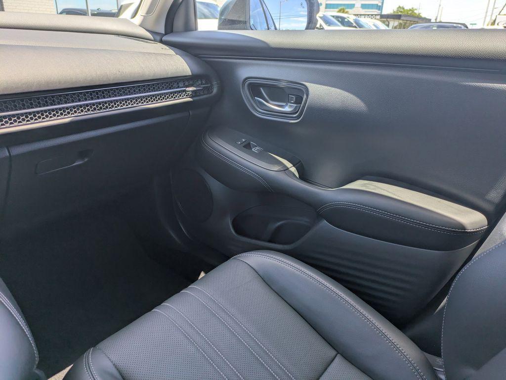used 2025 Honda HR-V car, priced at $29,277