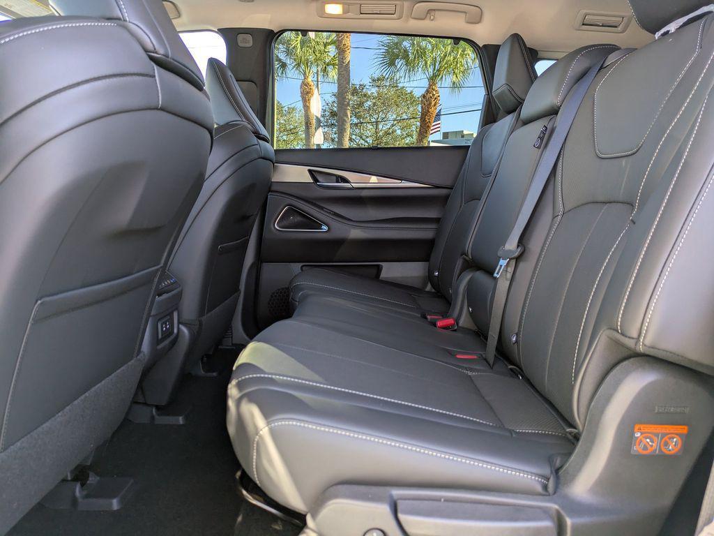 new 2026 INFINITI QX60 car