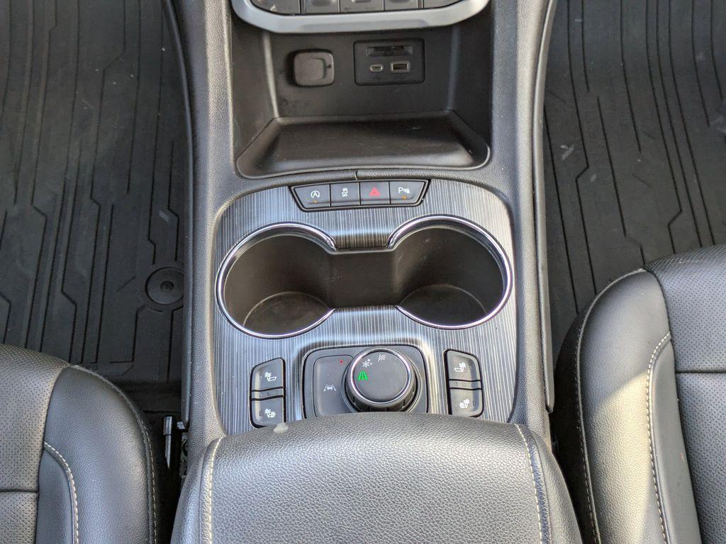 used 2023 GMC Acadia car, priced at $31,375