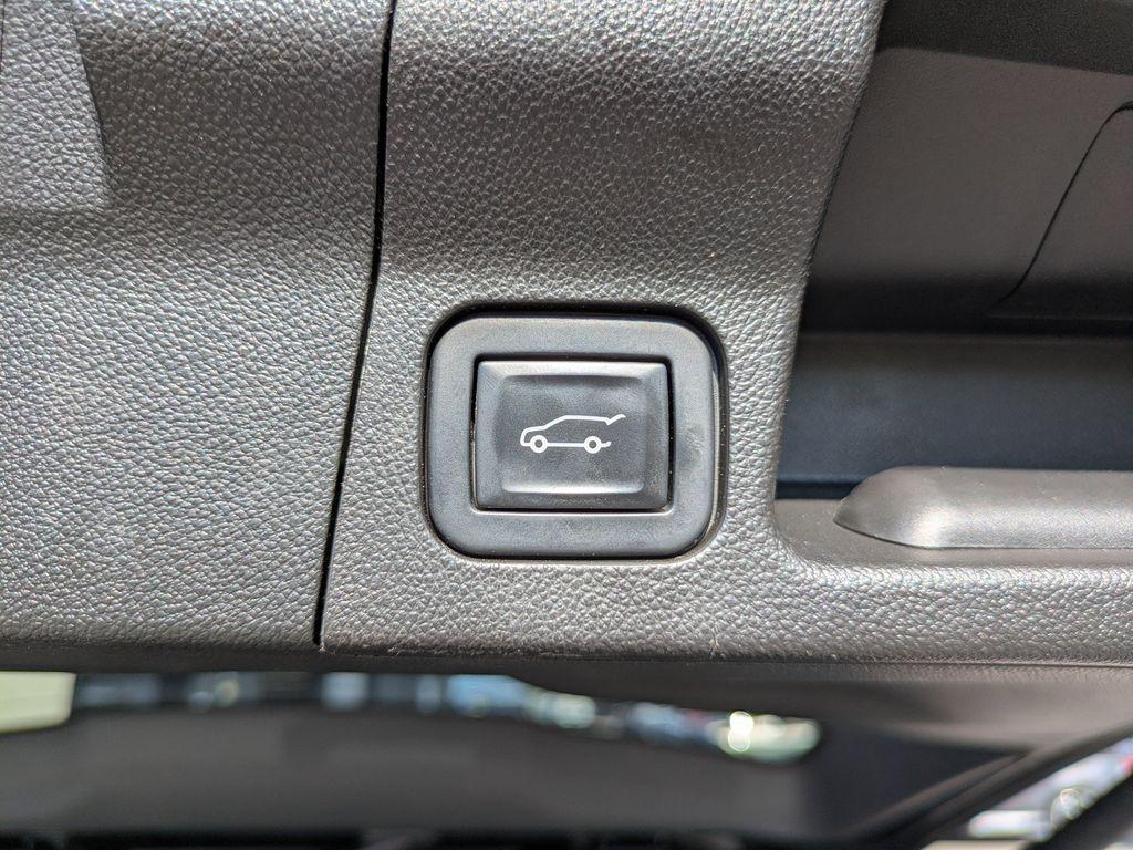 used 2023 GMC Acadia car, priced at $31,375