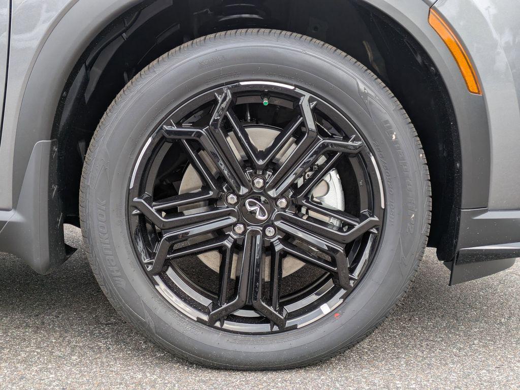 new 2026 INFINITI QX60 car, priced at $57,216