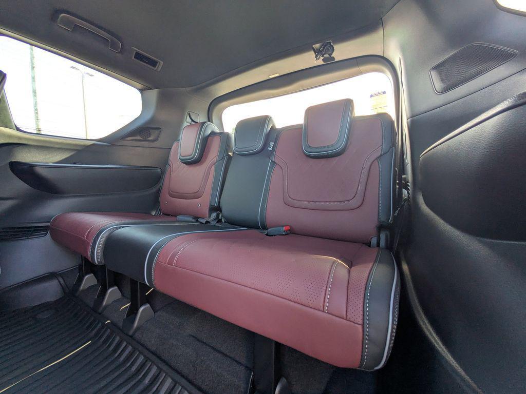 new 2026 INFINITI QX80 car, priced at $103,929