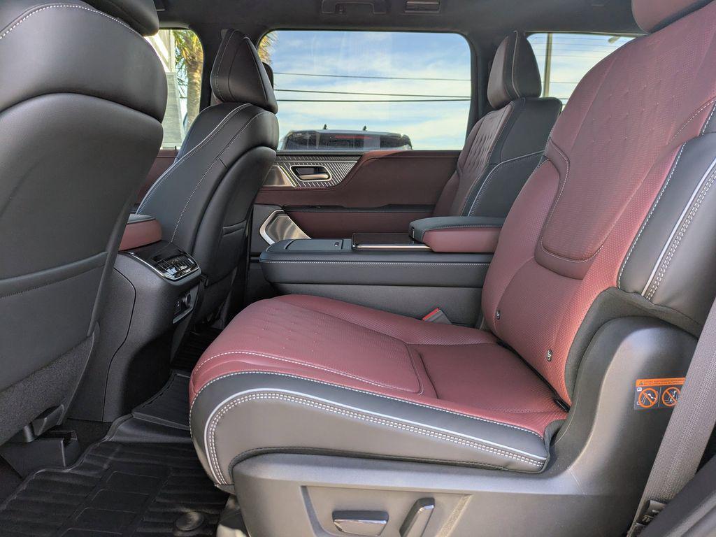 new 2026 INFINITI QX80 car, priced at $103,929