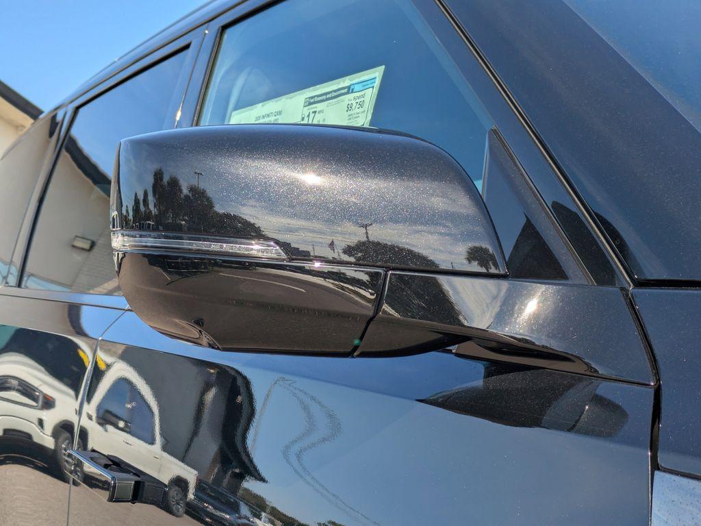 new 2026 INFINITI QX80 car, priced at $103,929