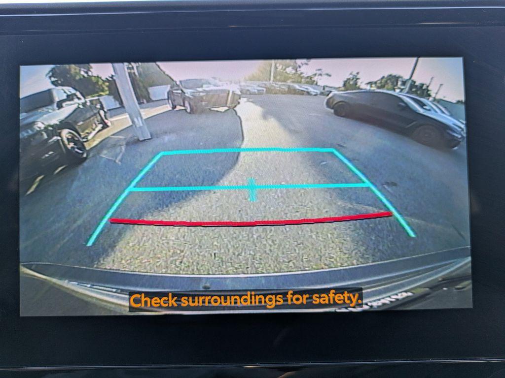 used 2023 Toyota Highlander car, priced at $33,625