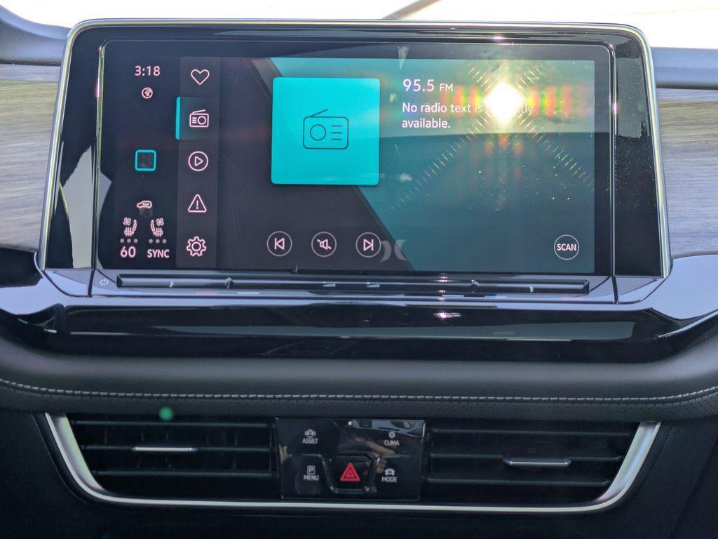 used 2024 Volkswagen Atlas car, priced at $37,988