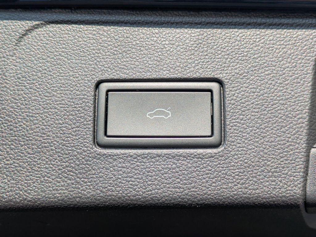 used 2024 Volkswagen Atlas car, priced at $37,988