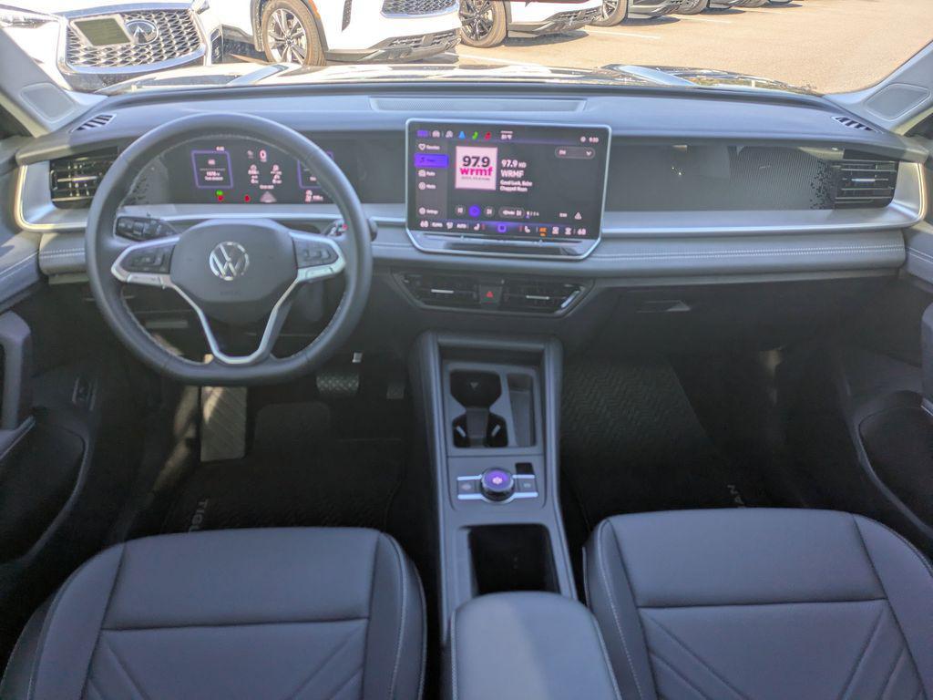 used 2025 Volkswagen Tiguan car, priced at $31,565